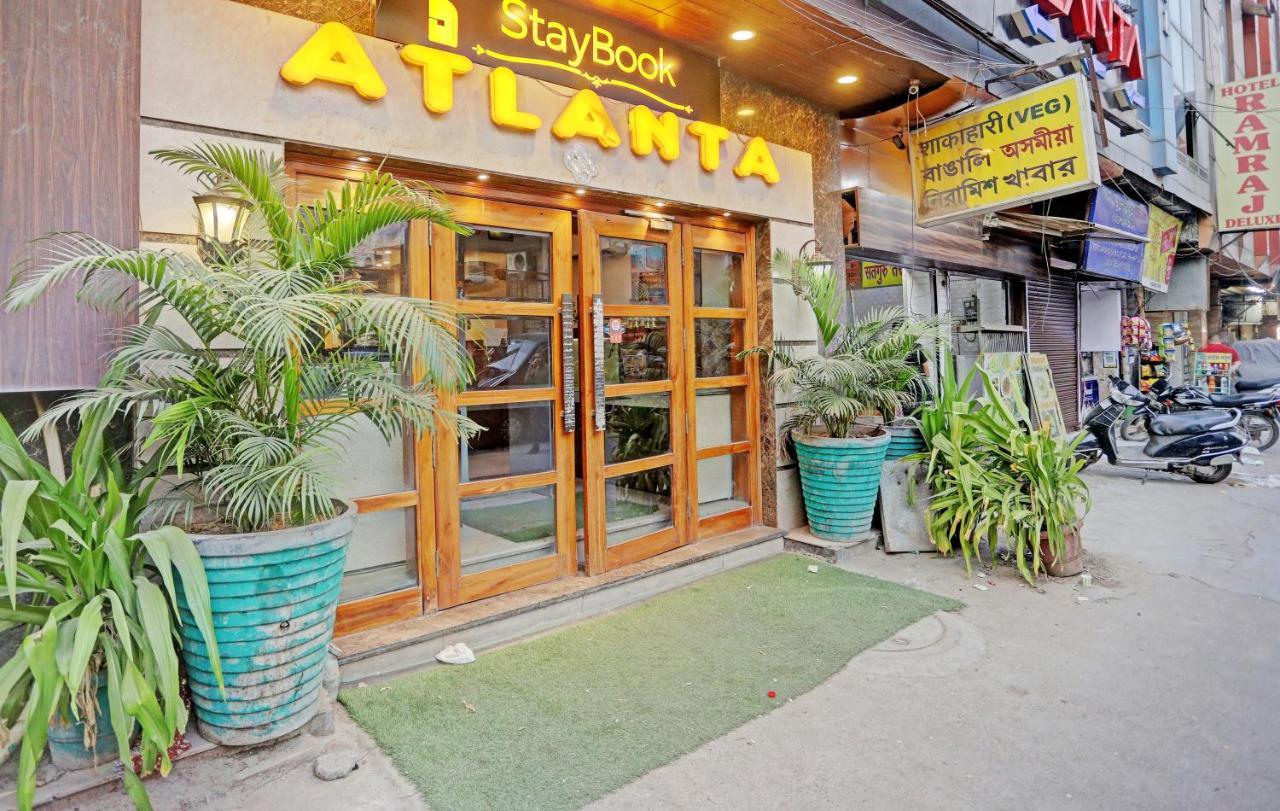 Staybook Hotel Atlanta New Delhi Train Station Exterior photo